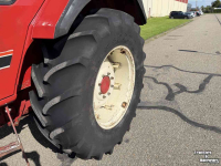 Tractor International 745XL 2wd MARGE!
