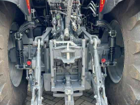 Tractor Massey Ferguson 7715S Eff. Dyna-6