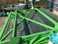 Other conveying equipment and accessories  Tril/schud zeef