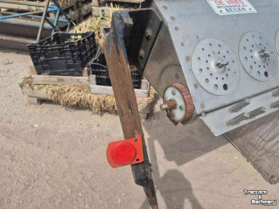Other Drills, Planters and accessories  De Vries