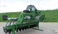 Seed drill Amazone Avant 3002 Aanbouwzaaimachine