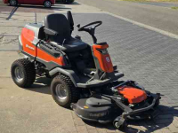 Ride-on mower Husqvarna Rider 420 TsX AWD
