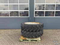 Wheels, Tyres, Rims & Dual spacers Kleber Dubbellucht 13.6R38