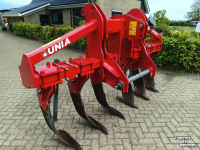 Deep subsoiler Unia Plow