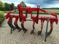 Deep subsoiler Unia Plow