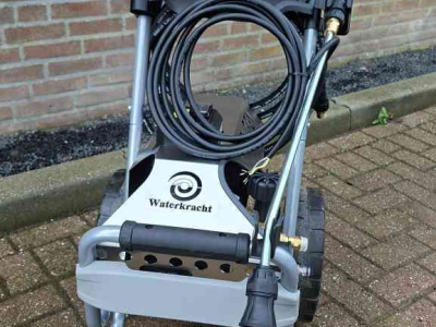 High-pressure cleaner, Hot / Cold Waterkracht Buggy Compact 15/200