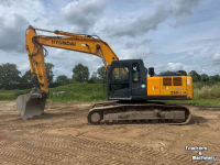 Excavator tracks Hyundai 250-7A