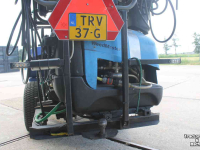 Horticultural Tractors Iseki SXG216H diesel hydrostaat minitrekker met Weedmaster onkruidkoker heetwatermachine