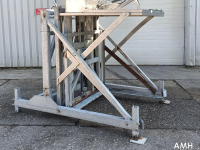 Bulk box tipper Mountec Kistenkantelaar MKK-1200 1800X2300X2000 Kisten kantelaar lediger box tipper kistenkipper