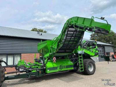 Potato harvester AVR SPirit 9200