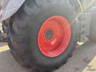 Wheels, Tyres, Rims & Dual spacers Trelleborg 650/85R38 TM900 90%