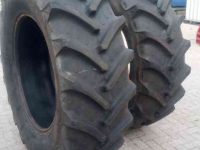 Wheels, Tyres, Rims & Dual spacers BKT banden 520/70r38 BKT
