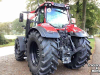 Tractor Valtra Q285 Tractor