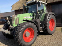 Tractor Fendt 718 com 3