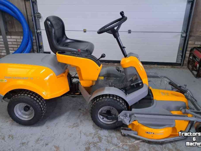 Ride-on mower Stiga Park Excellent 16 HST