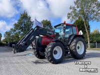 Tractor Valtra 6550 Hitech met voorlader