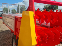 Manure spreader AGM Meststrooier
