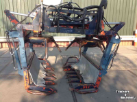 Silage spreader Beco Kuilverdeler met dubbele verdeelrotor voor shovel