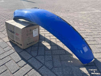 Diverse used spare-parts New Holland T4.75S Rechter spatbord 48078950