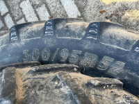 Wheels, Tyres, Rims & Dual spacers BKT BANDEN