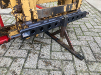 Fork lift & Fork lift truck CM Hefmast voor tractor met opklapbare lepels