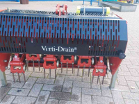 Meadow aerator Vertidrain Verti-Drain VD 7110 Beluchtingsmachine / Weidebeluchter