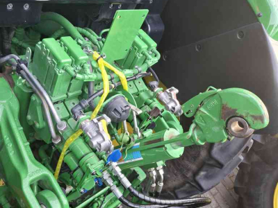 Tractor John Deere 6100m