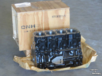 Tractor New Holland T 3030/T 3020 Motorblok  Boomer 40 Parts nr:87289321/87289298 Cilinderkop MT20117716