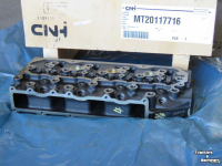 Tractor New Holland T 3030/T 3020 Motorblok  Boomer 40 Parts nr:87289321/87289298 Cilinderkop MT20117716