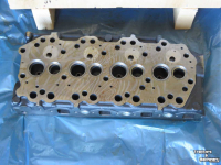Tractor New Holland T 3030/T 3020 Motorblok  Boomer 40 Parts nr:87289321/87289298 Cilinderkop MT20117716