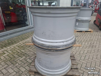 Wheels, Tyres, Rims & Dual spacers Massey Ferguson VELGEN 38X25 INCH