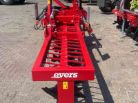 Spike roller Evers Pinto 600 grasland beluchter