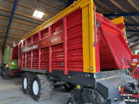 Self-loading wagon Schuitemaker Rapide 660S opraapwagen