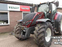 Tractor Valtra T174 Versu Smarttouch Tractor