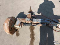 Diverse used spare-parts  Schuifas 250 cm