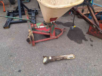 Fertilizer spreader Vicon Pendelstrooier