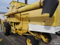 Combine New Holland Clayson M 140