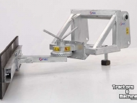 Other livestock equipment and accessories Qmac Gummischieber für Ställen 180cm Anbau Manitou