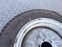 Wheels, Tyres, Rims & Dual spacers New Holland Boomer 35 Carisle 11.2-24 banden en velgen ongebruikt