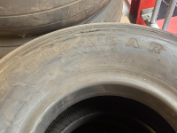 Wheels, Tyres, Rims & Dual spacers Good Year GOODYEAR 40x14 GoodYearbuitenband