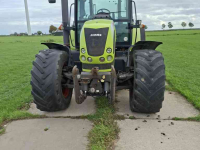 Tractor Claas Arion 640