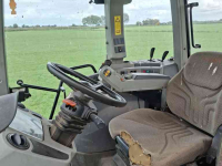 Tractor Claas Arion 640