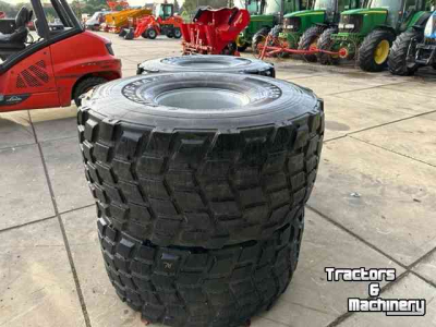 Wheels, Tyres, Rims & Dual spacers  strong max leao  24r 20,5