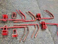 Diverse used spare-parts Grimme Wortelopname 6x loofgeleiders