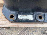 Diverse new spare-parts New Holland Huis  5171219