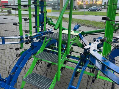 Meadow aerator Ceres Weilandbeluchter CWB6