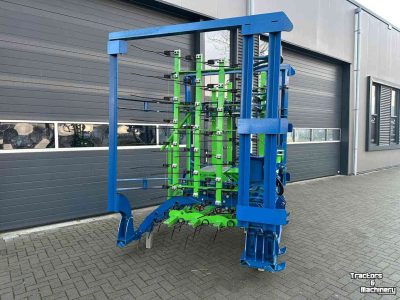 Meadow aerator Ceres Weilandbeluchter CWB6