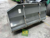 Loading buckets Kramer Bak
