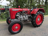 Tractor Steyr T84