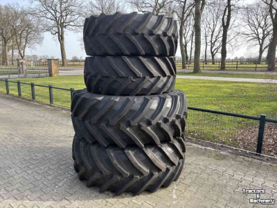 Wheels, Tyres, Rims & Dual spacers Trelleborg 650/65R38  540/65R28 TM800 nieuw op 8-gaats velgen